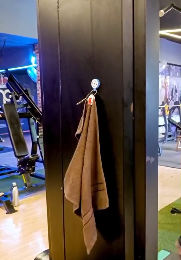 Gym Towel Clipper With Magnet