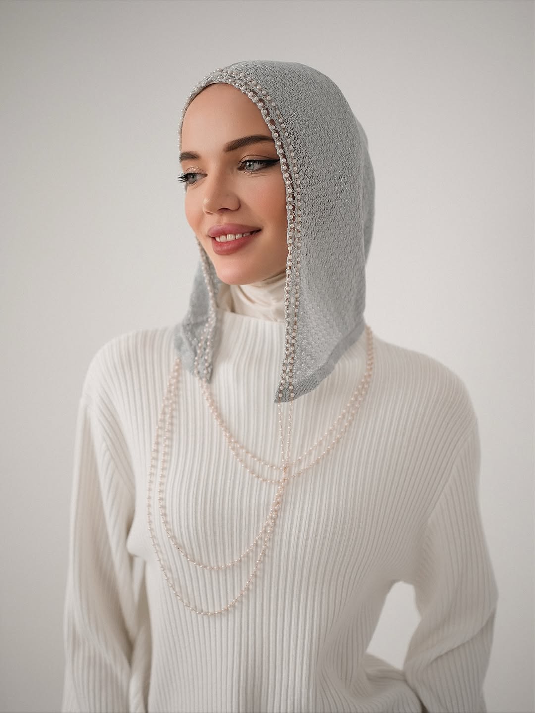 Pearl-Edged Knit Hood Scarf