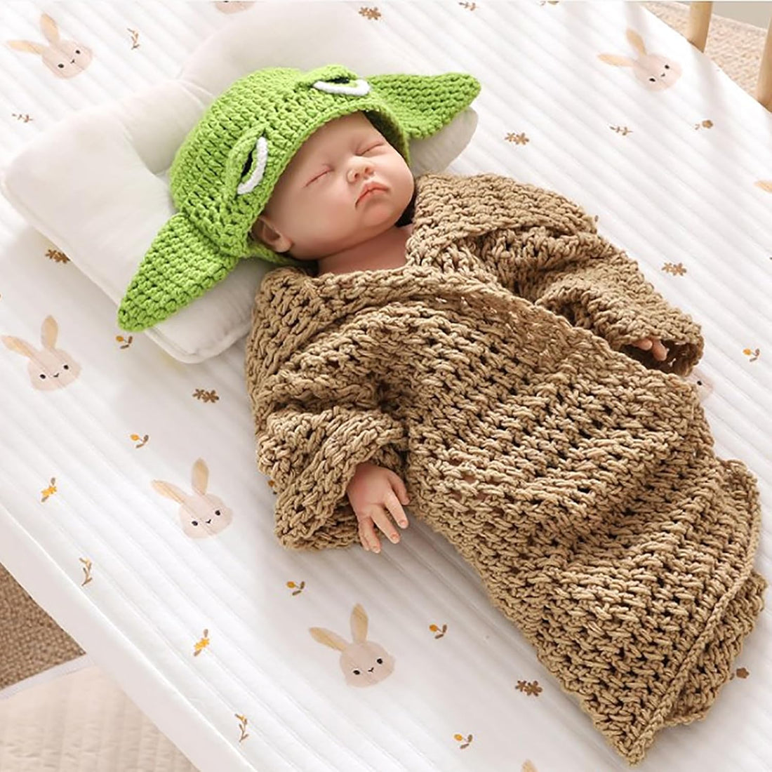 Baby Fitted Crib Sheet & Mattress Protector