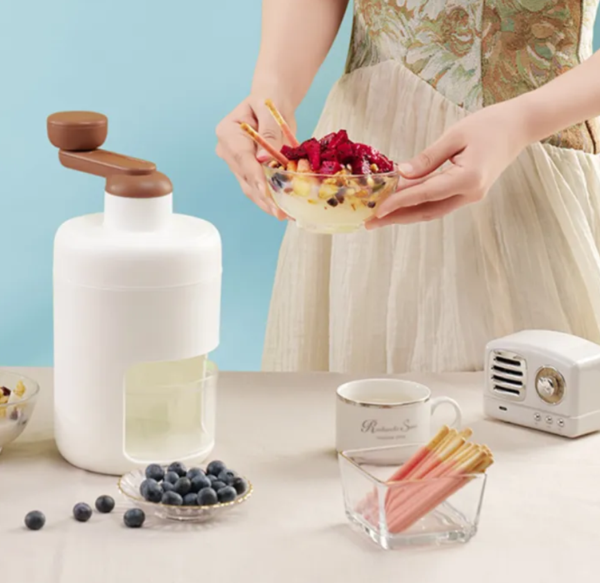 Portable Ice Crusher & Snow Cone Maker