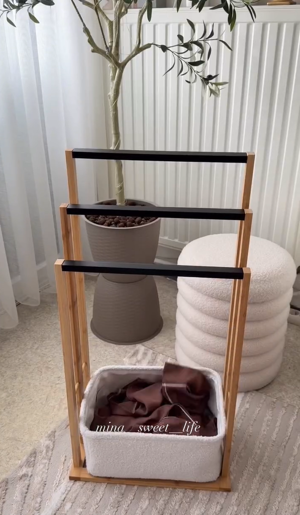 Luxury 3-Tier Prayer Mat Holder