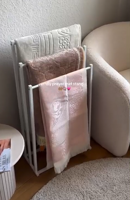 Elegance Matel 3-Tier Prayer Mat Stand