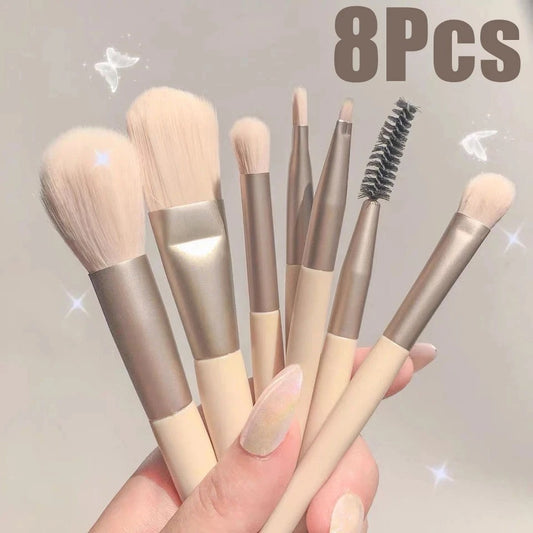 8Pcs Mini Travel Makeup Brush Portable Set