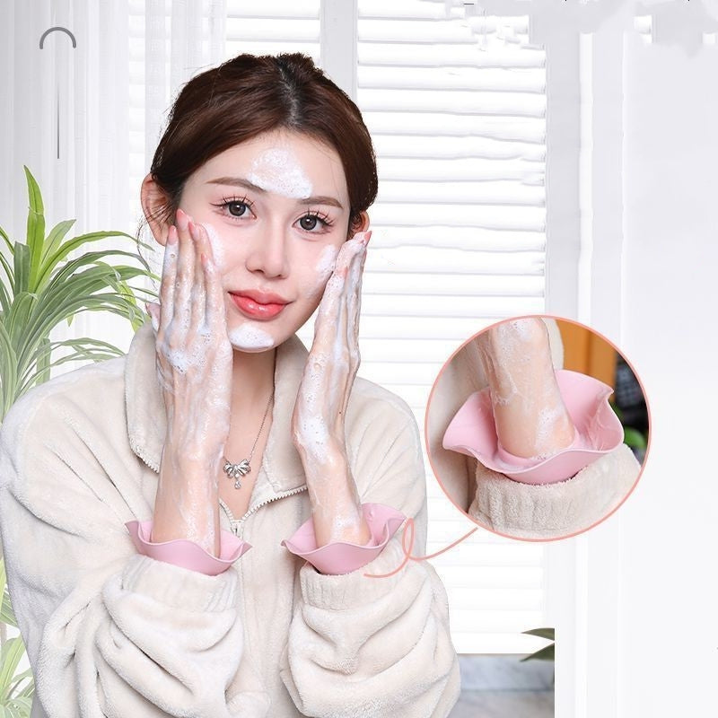 Innovative Beauty Band Care Tool