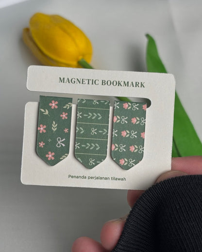Flower Magnetic Bookmark