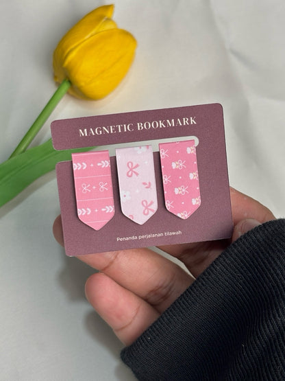 Flower Magnetic Bookmark