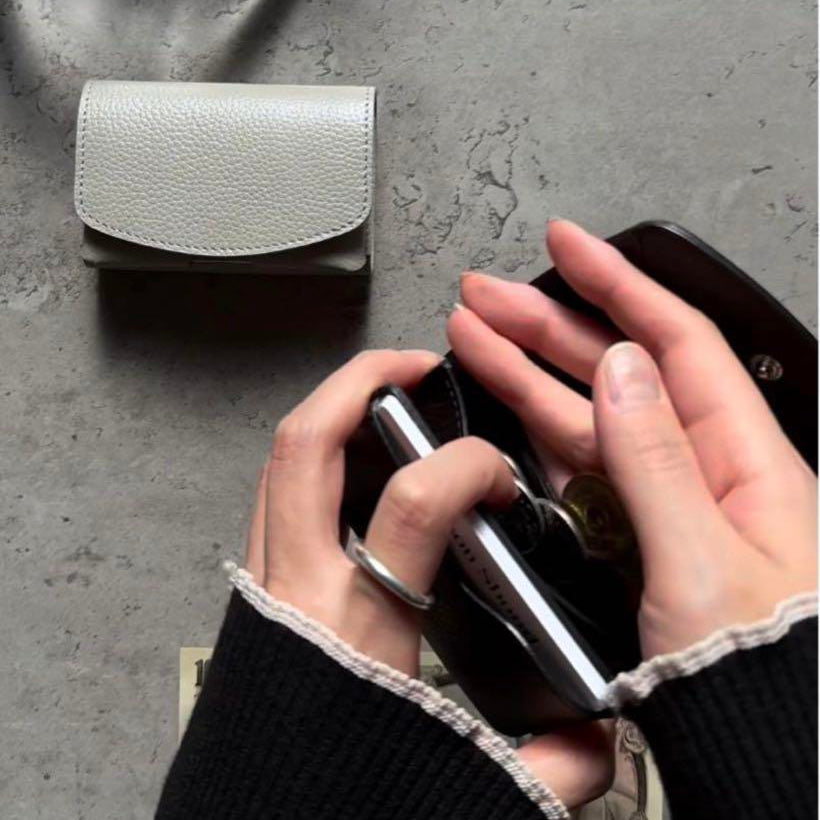 Unisex Tri-fold Wallet